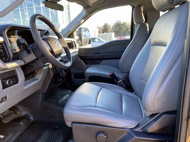 Used 2024 Ford F450 XL w/ XL Chrome Package image 12
