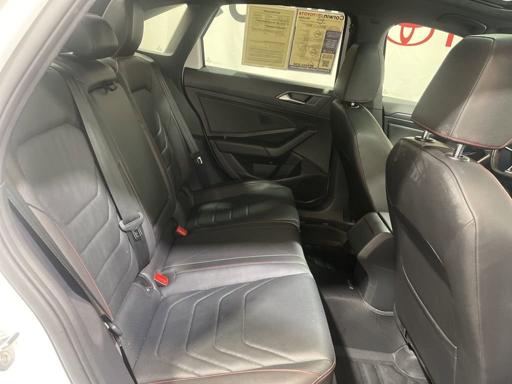 Used 2020 Volkswagen Jetta GLI Autobahn image 16