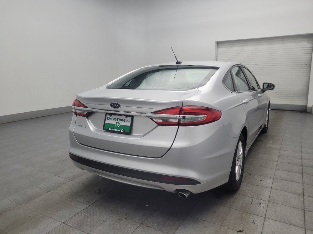 Used 2018 Ford Fusion S FWD image 9
