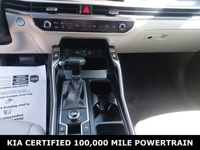 Used 2025 Kia Sorento S image 13