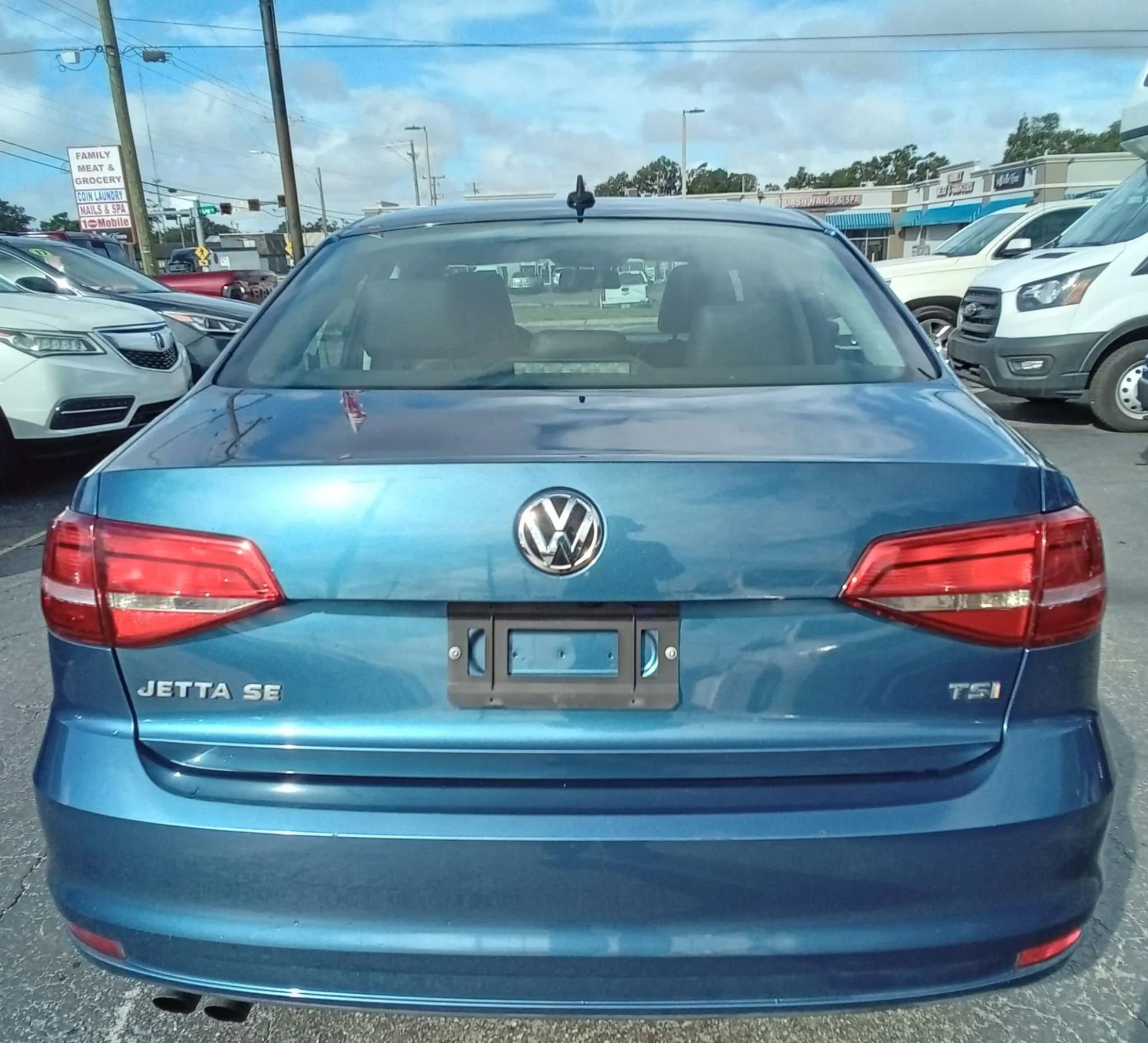 Used 2015 Volkswagen Jetta SE image 6