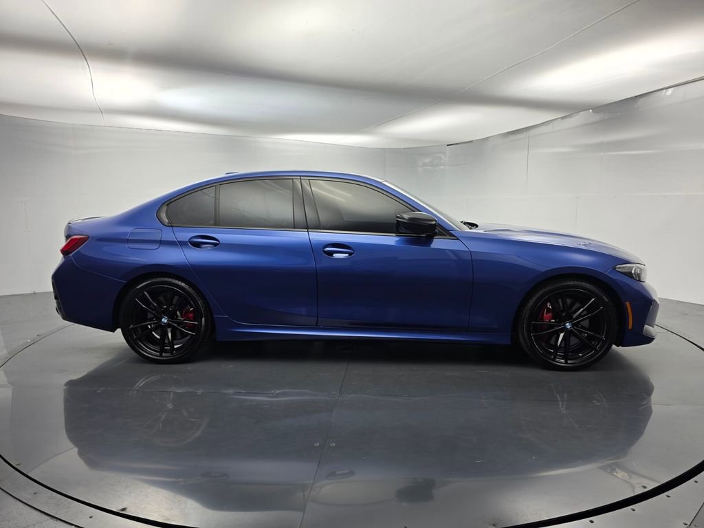 Used 2024 BMW 330i Sedan w/ M Sport Package RWD image 3
