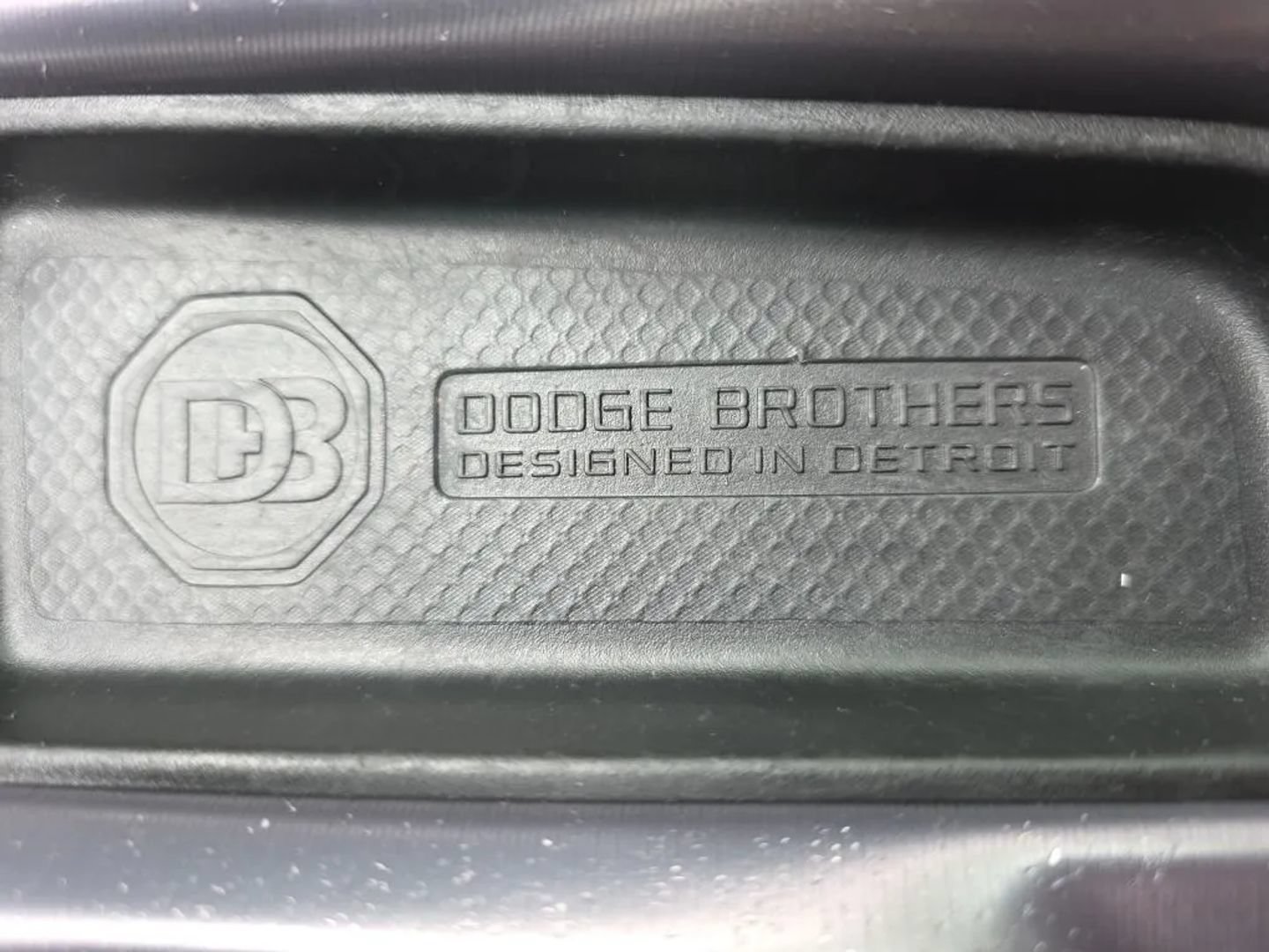 Used 2020 Dodge Charger SXT RWD image 21