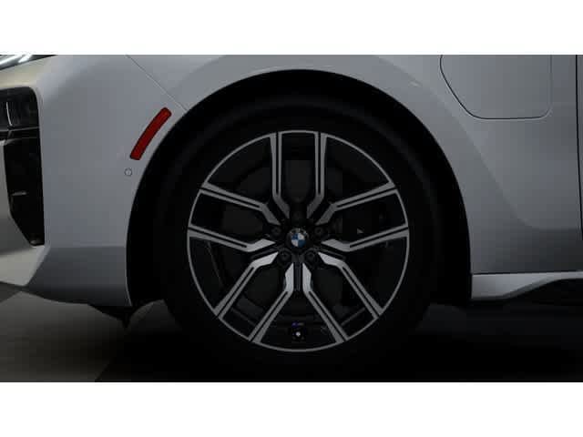 New 2026 BMW 750e xDrive AWD/4WD image 7