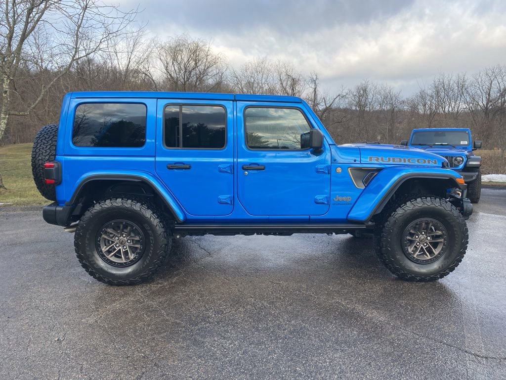 Used 2024 Jeep Wrangler Unlimited Rubicon 392 image 2