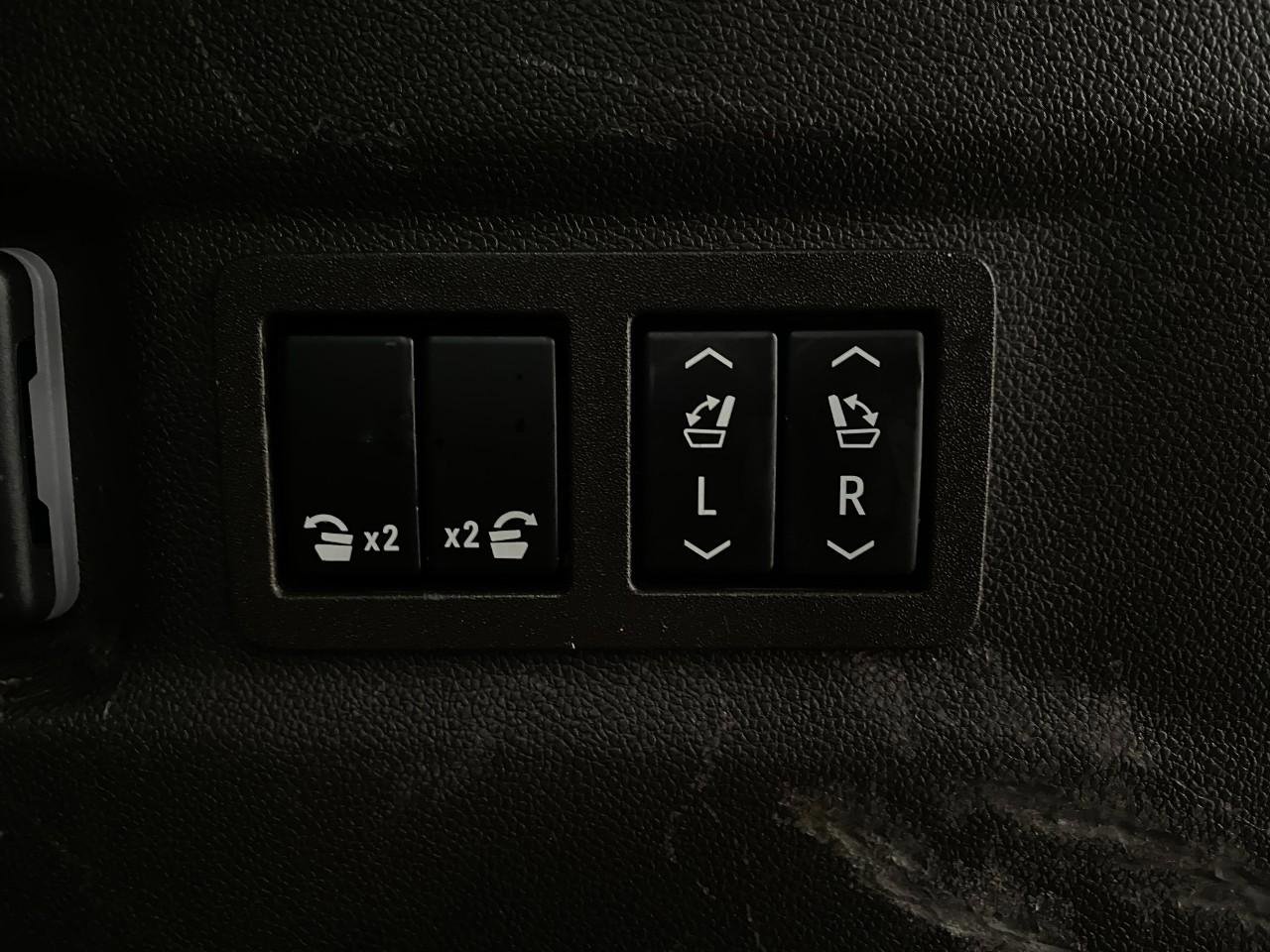 Used 2023 GMC Yukon XL Denali w/ LPO, Floor Liner Package image 6