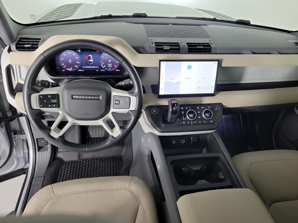 Used 2023 Land Rover Defender 130 SE AWD/4WD image 14