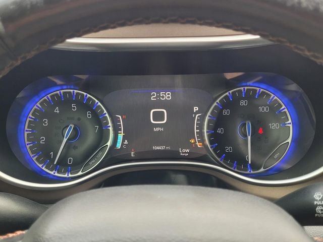 Used 2019 Chrysler Pacifica Touring-L Plus w/ Tire & Wheel Group image 35
