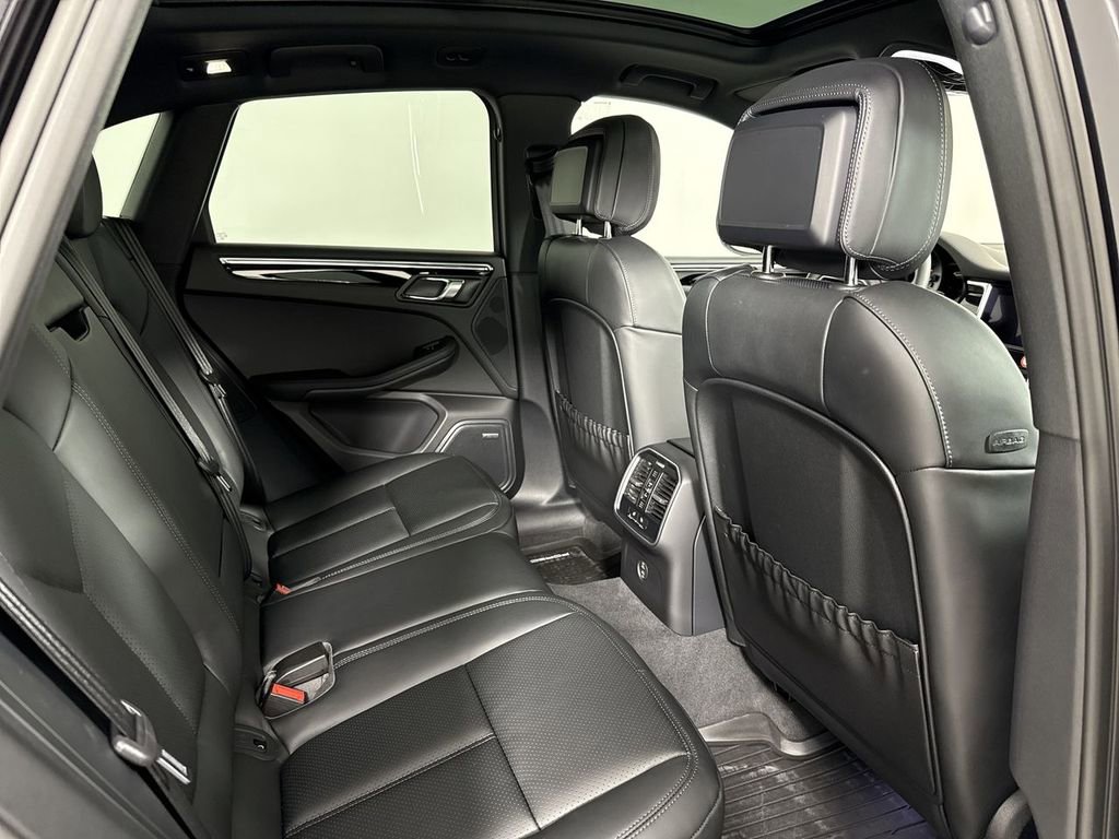 New 2026 Porsche Macan S AWD/4WD image 25