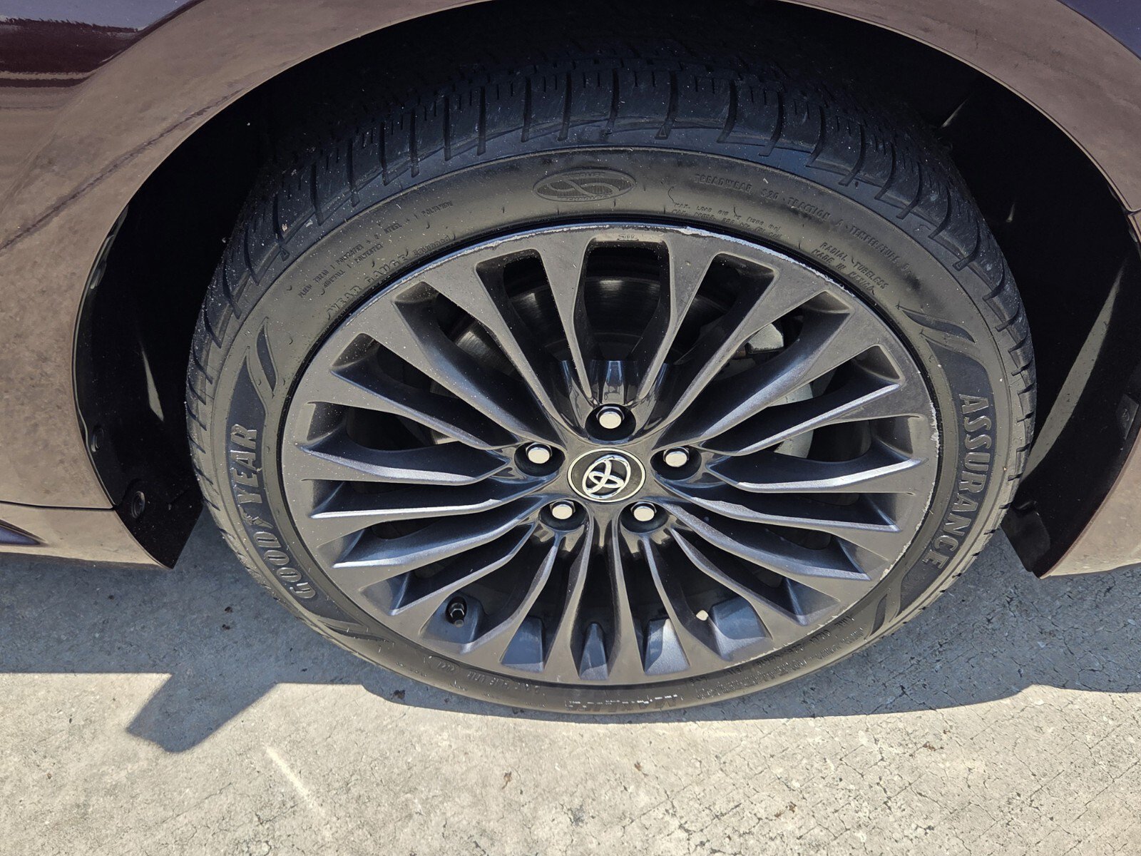 Used 2017 Toyota Avalon Touring w/ All Weather Liner Package FWD image 12
