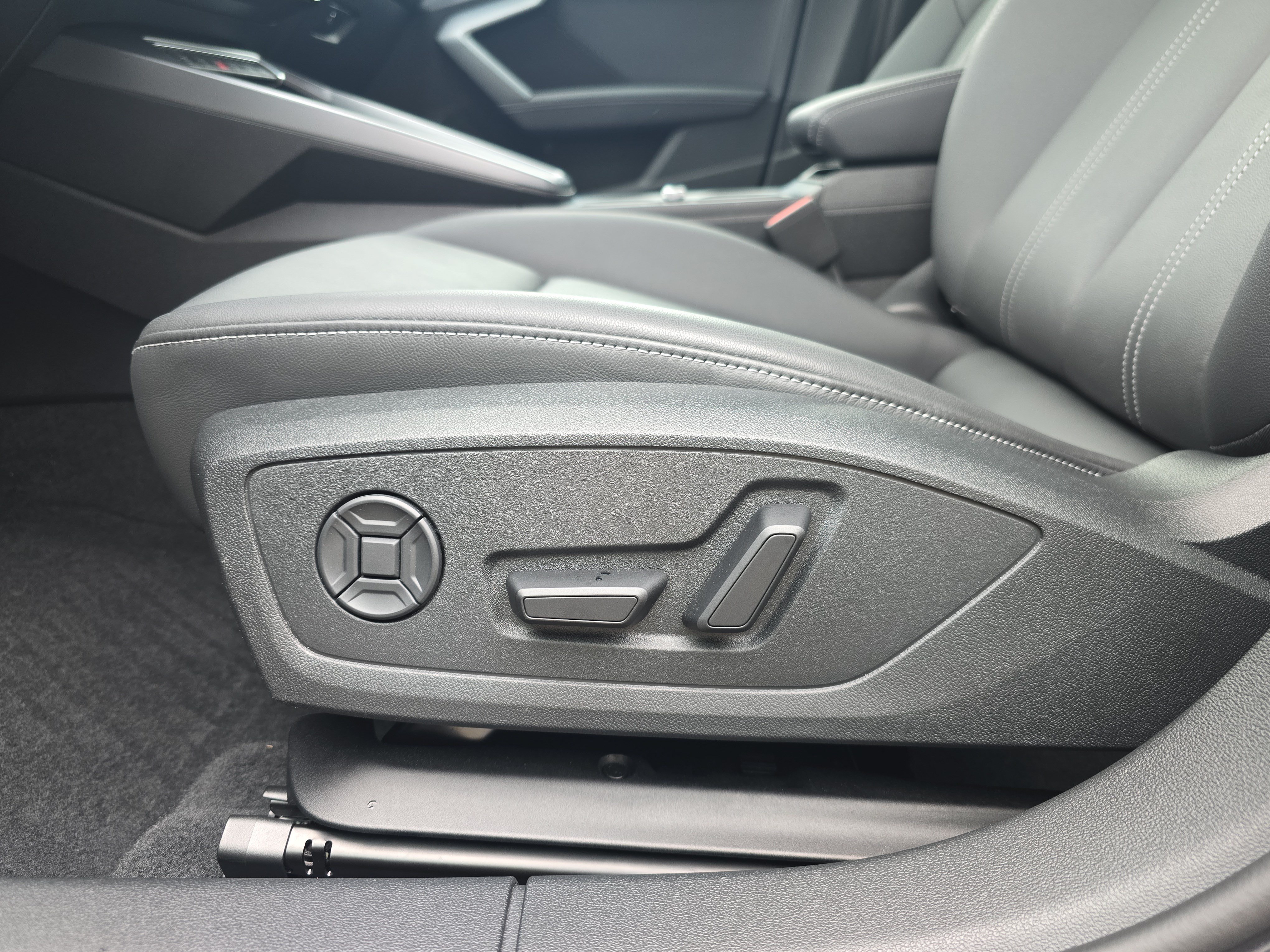 Certified 2026 Audi A3 2.0T Premium w/ Convenience Package AWD/4WD image 25