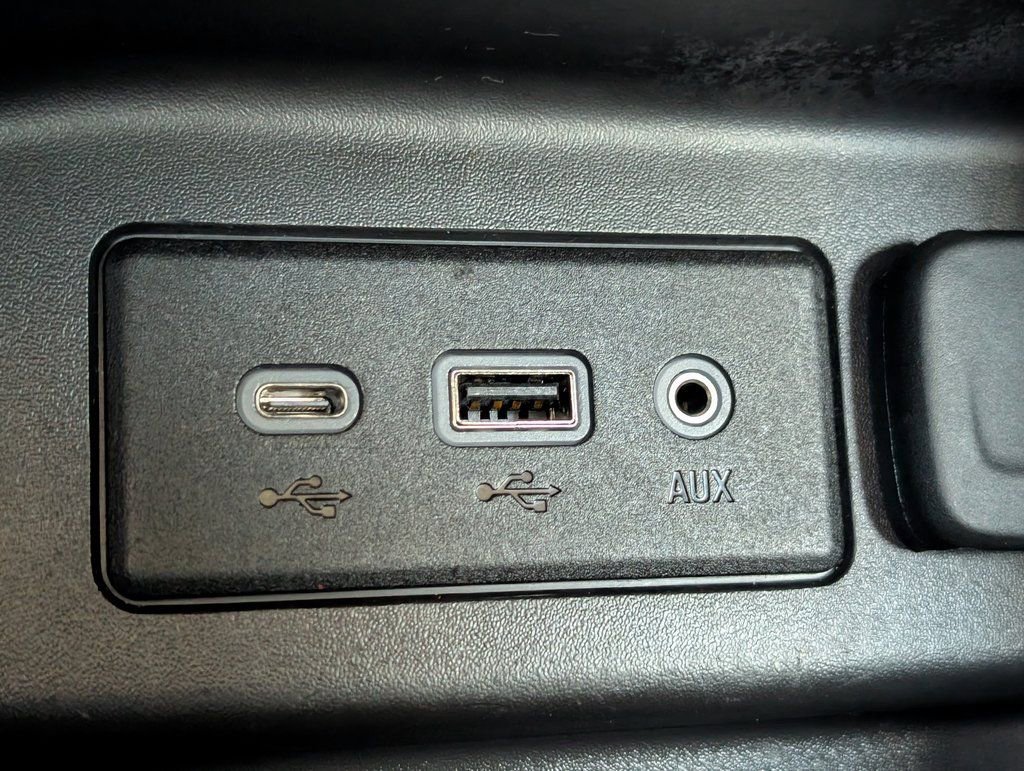 Used 2019 Chevrolet Equinox LT image 23