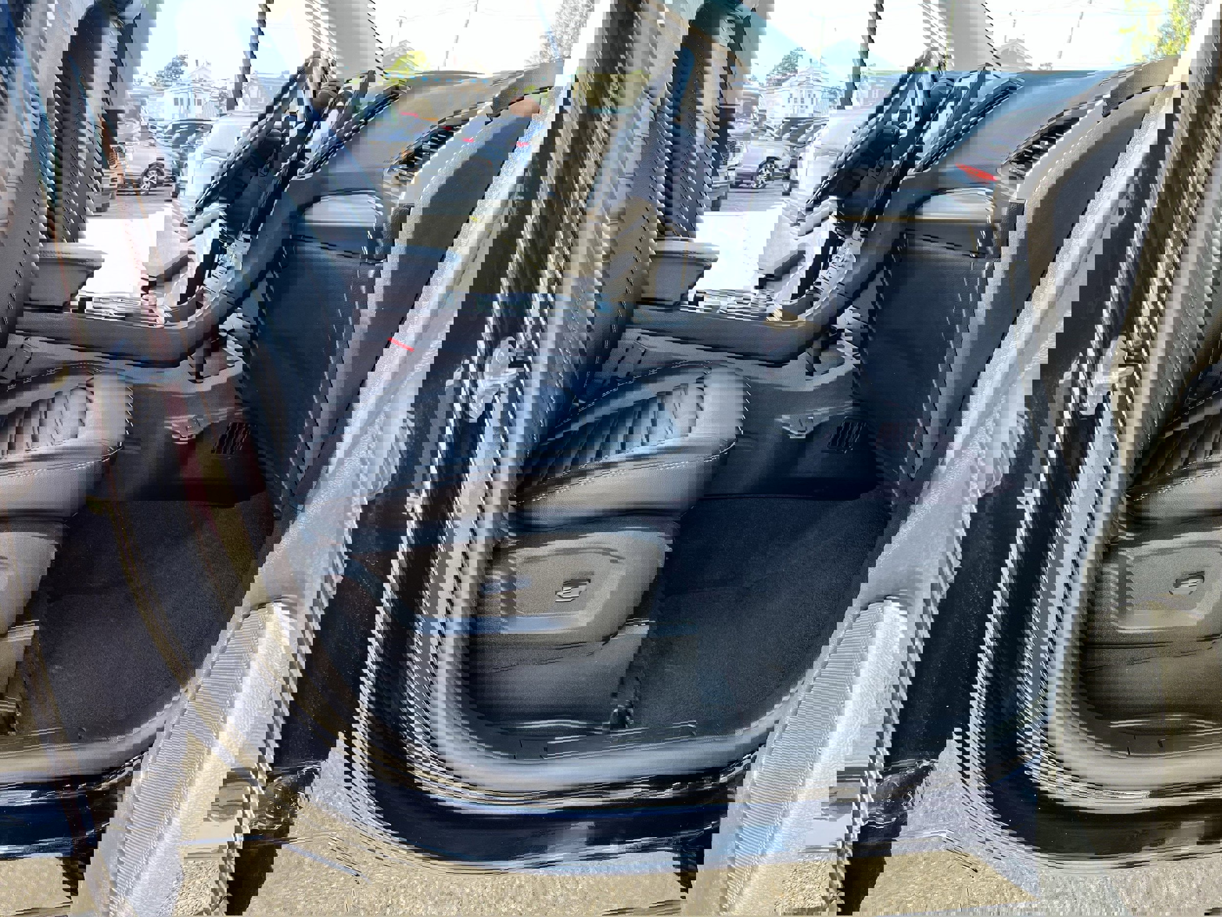 Used 2022 Ford Edge SEL w/ Convenience Package image 14