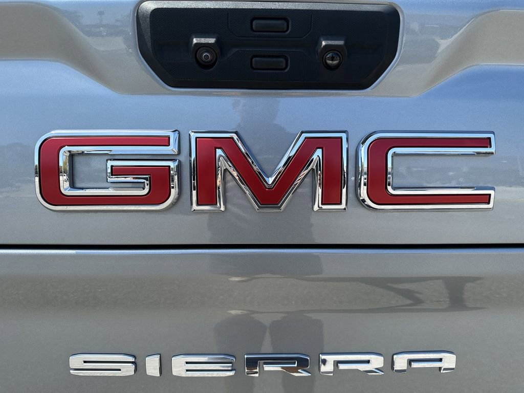 Used 2025 GMC Sierra 2500 SLE image 33
