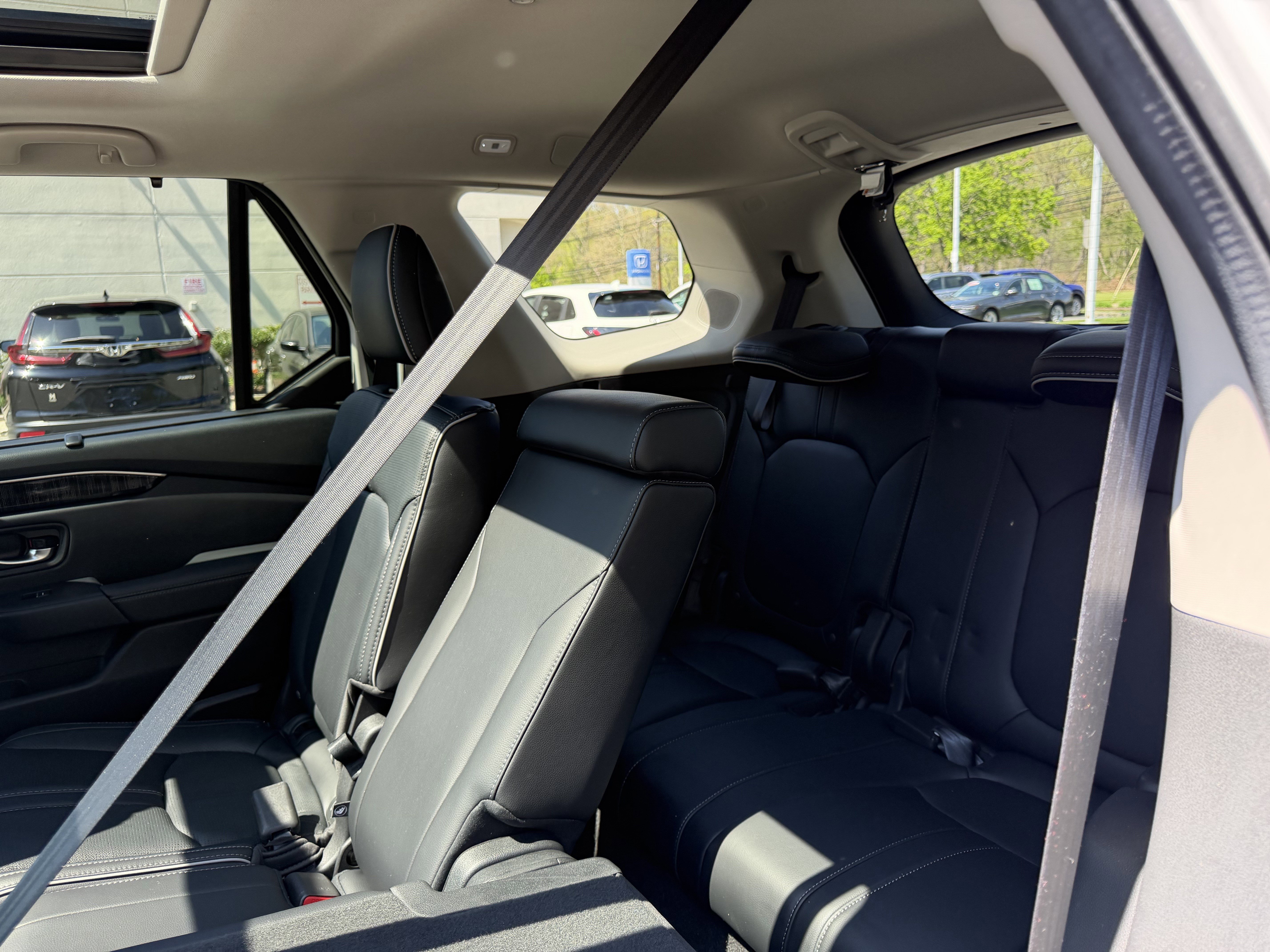 Used 2023 Honda Pilot Elite image 27