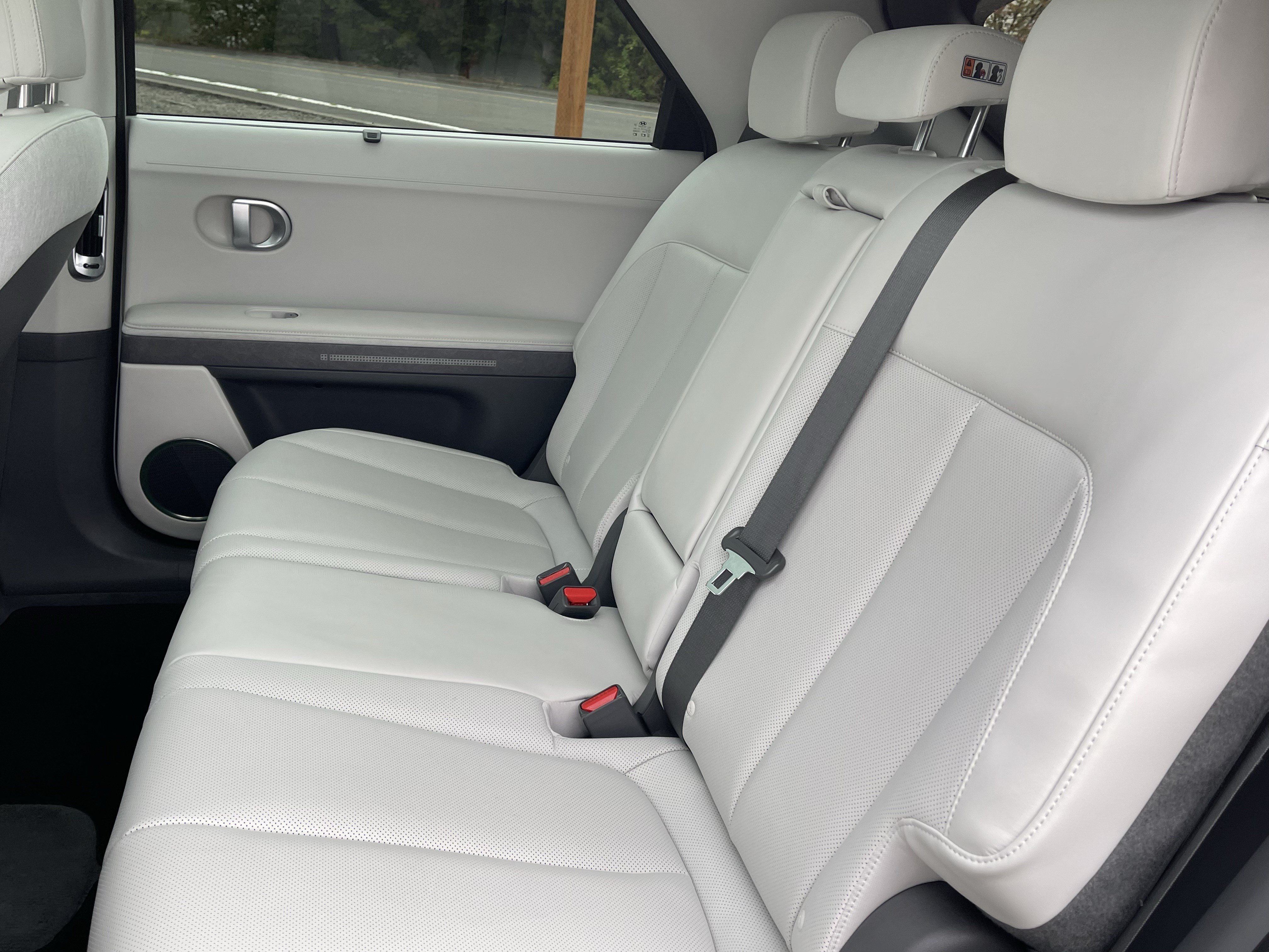 Certified 2024 Hyundai Ioniq 5 Limited AWD/4WD image 15
