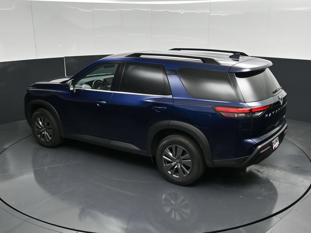 Used 2025 Nissan Pathfinder SV AWD/4WD image 50