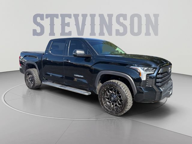 Used 2024 Toyota Tundra SR5 w/ SR5 Convenience Package AWD/4WD image 7