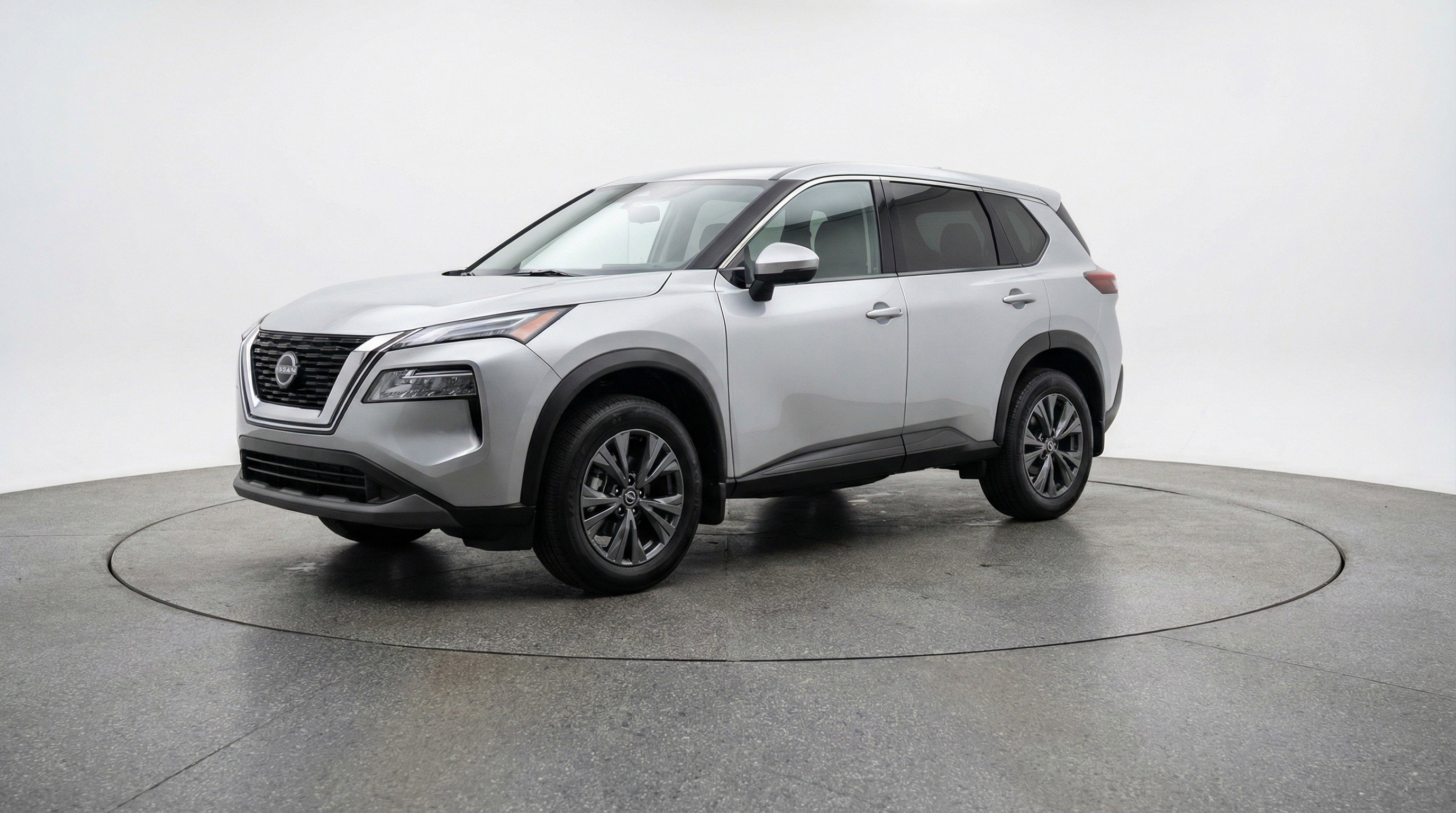 Used 2025 Nissan Rogue SV FWD image 3