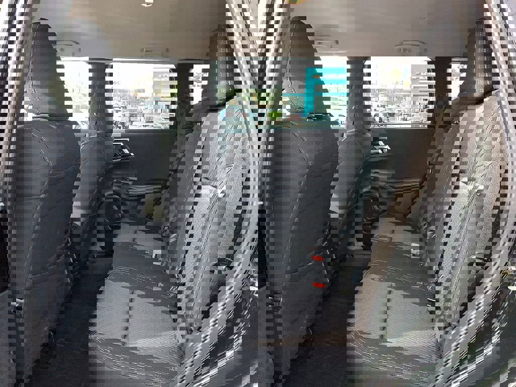 Used 2022 Mitsubishi Outlander ES image 12