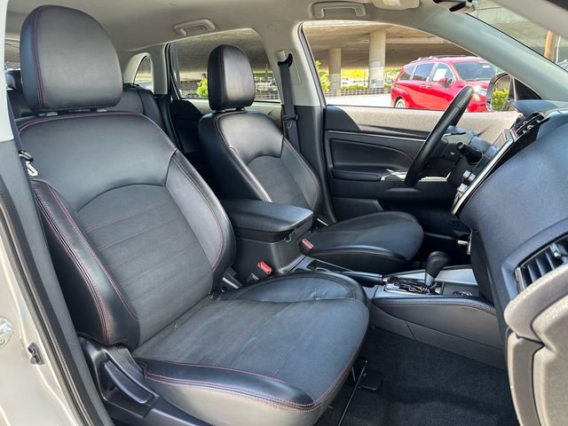 Used 2024 Mitsubishi Outlander Sport SE AWD/4WD image 11