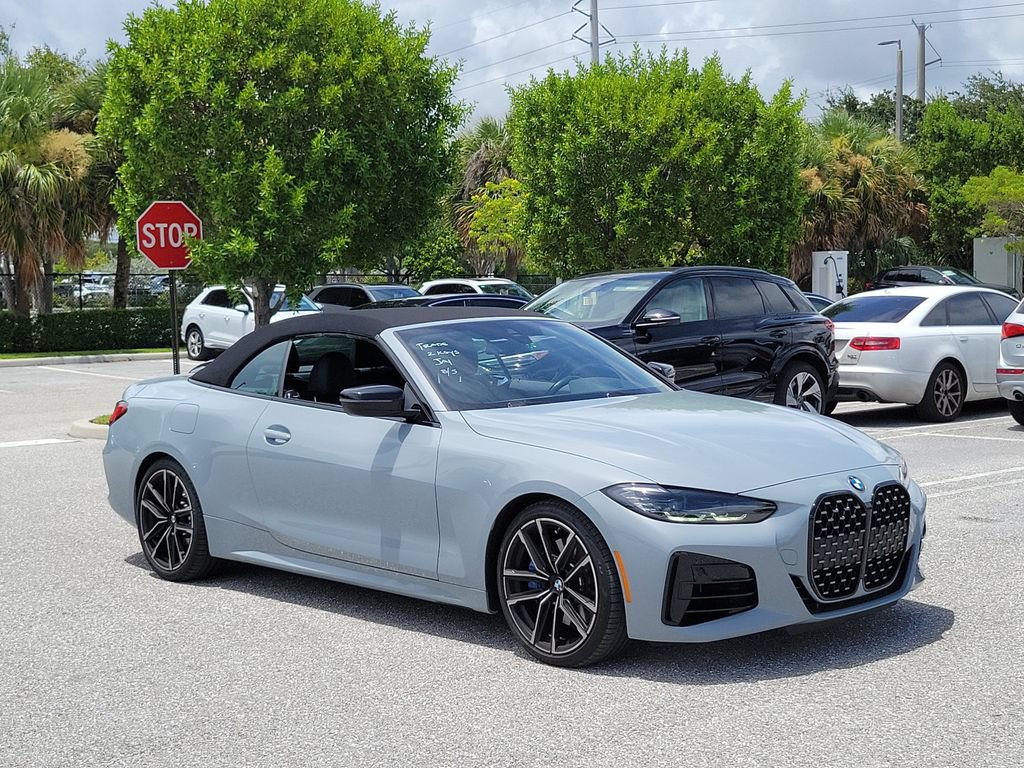 Used 2022 BMW M440i Convertible w/ Premium Package RWD image 1