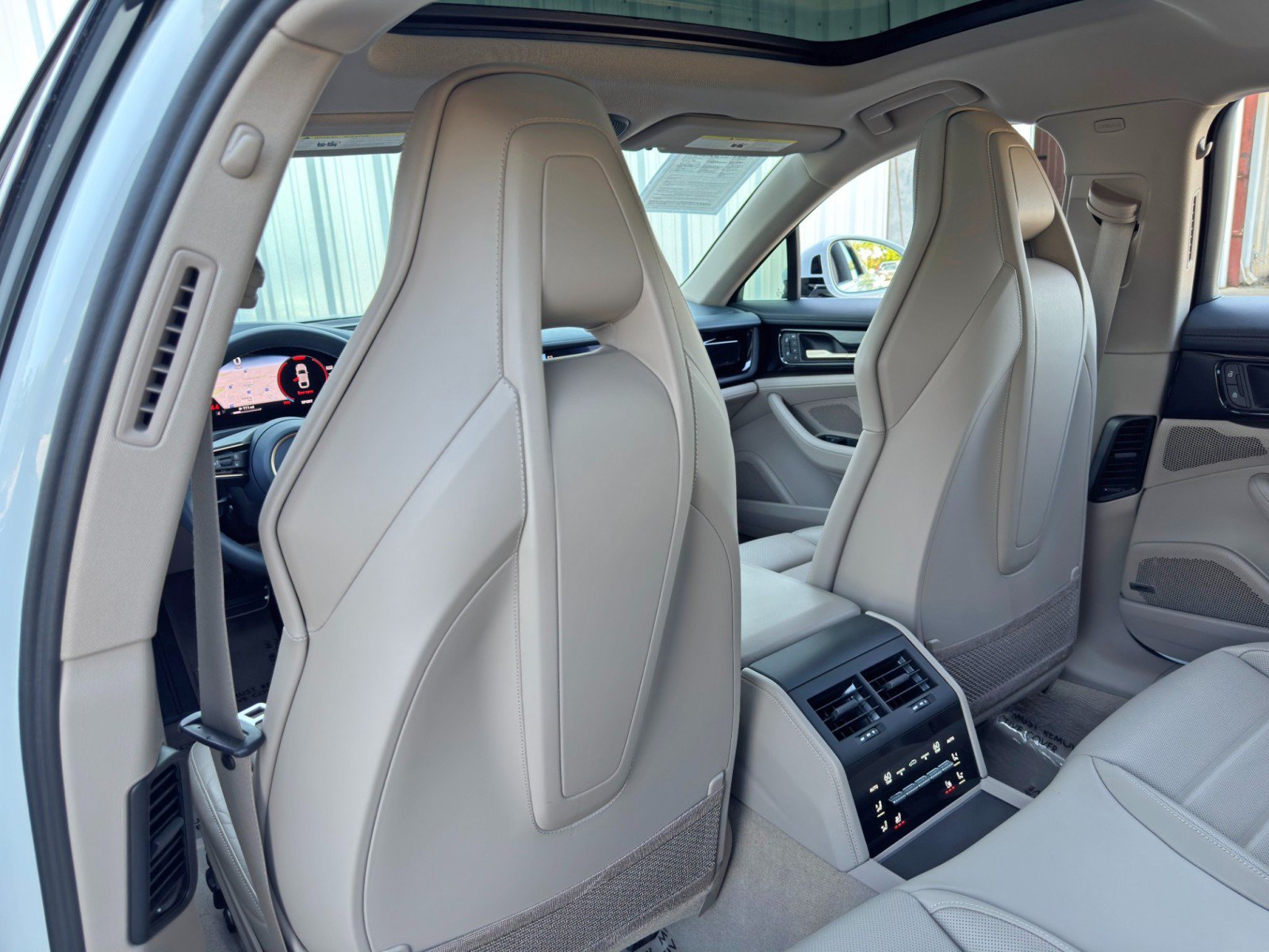 Used 2024 Porsche Panamera 4 AWD/4WD image 39