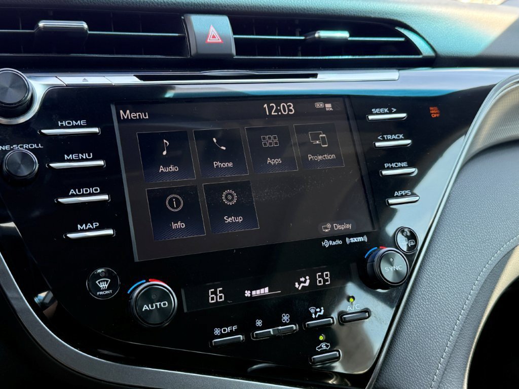 Used 2020 Toyota Camry XSE FWD image 25