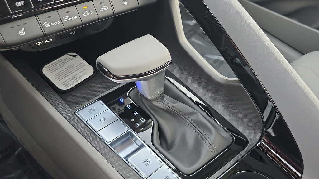 New 2026 Hyundai Elantra SEL Sport Premium FWD image 16