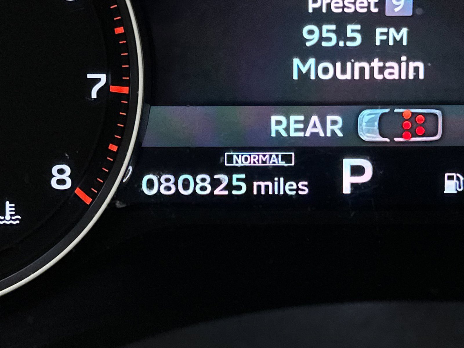 Used 2022 Mitsubishi Outlander ES image 28