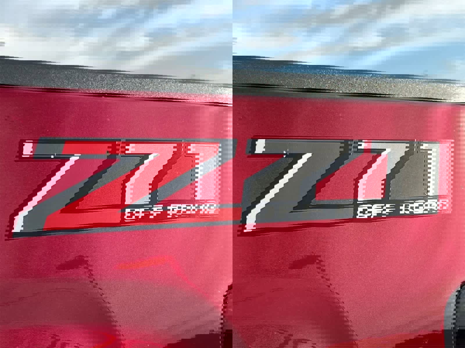 Used 2018 Chevrolet Silverado 1500 LT w/ All Star Edition image 13