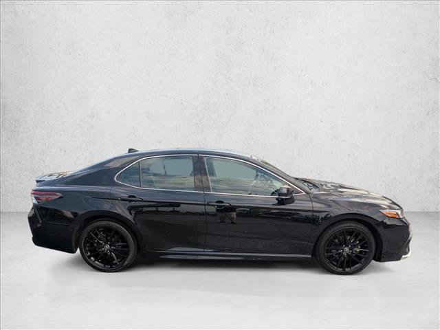 Used 2023 Toyota Camry XSE image 4