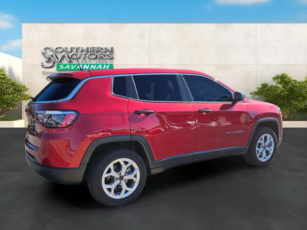Used 2025 Jeep Compass Sport AWD/4WD image 5