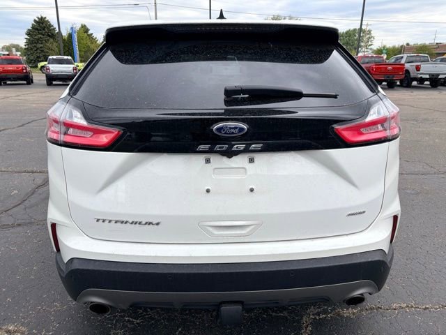 Used 2023 Ford Edge Titanium w/ Class II Trailer Tow Package AWD/4WD image 7