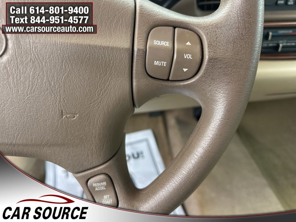 Used 2005 Buick Le Sabre Custom image 19