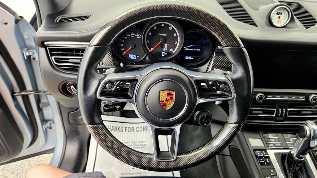 Used 2020 Porsche Macan Turbo AWD/4WD image 14