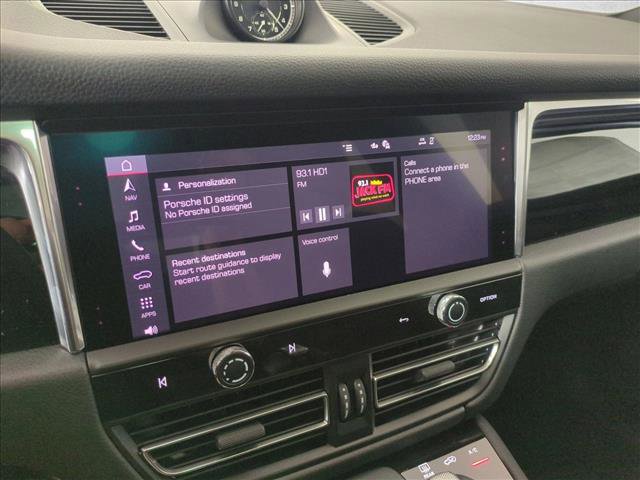 New 2026 Porsche Macan S image 18