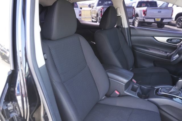 Used 2019 Nissan Rogue Sport S w/ Appearance Package image 19