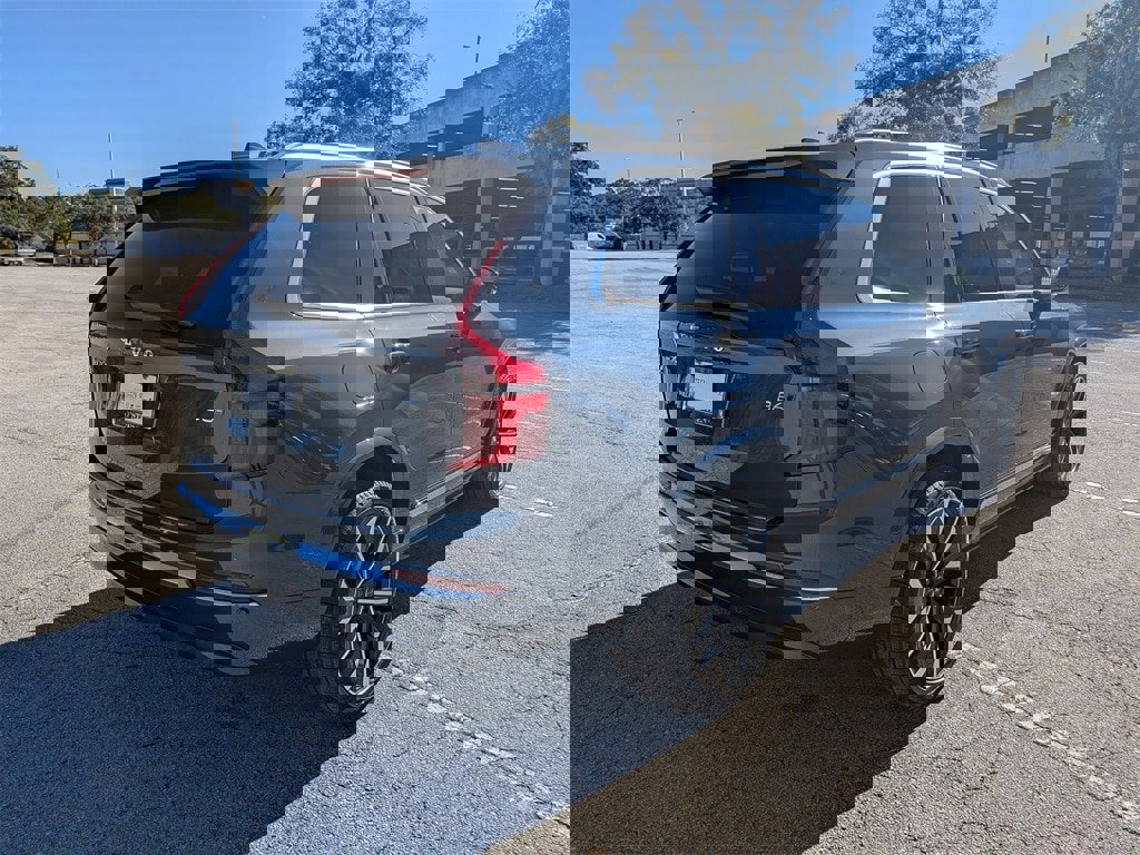 New 2026 Volvo XC90 B6 Ultra w/ Protection Package Premier image 6