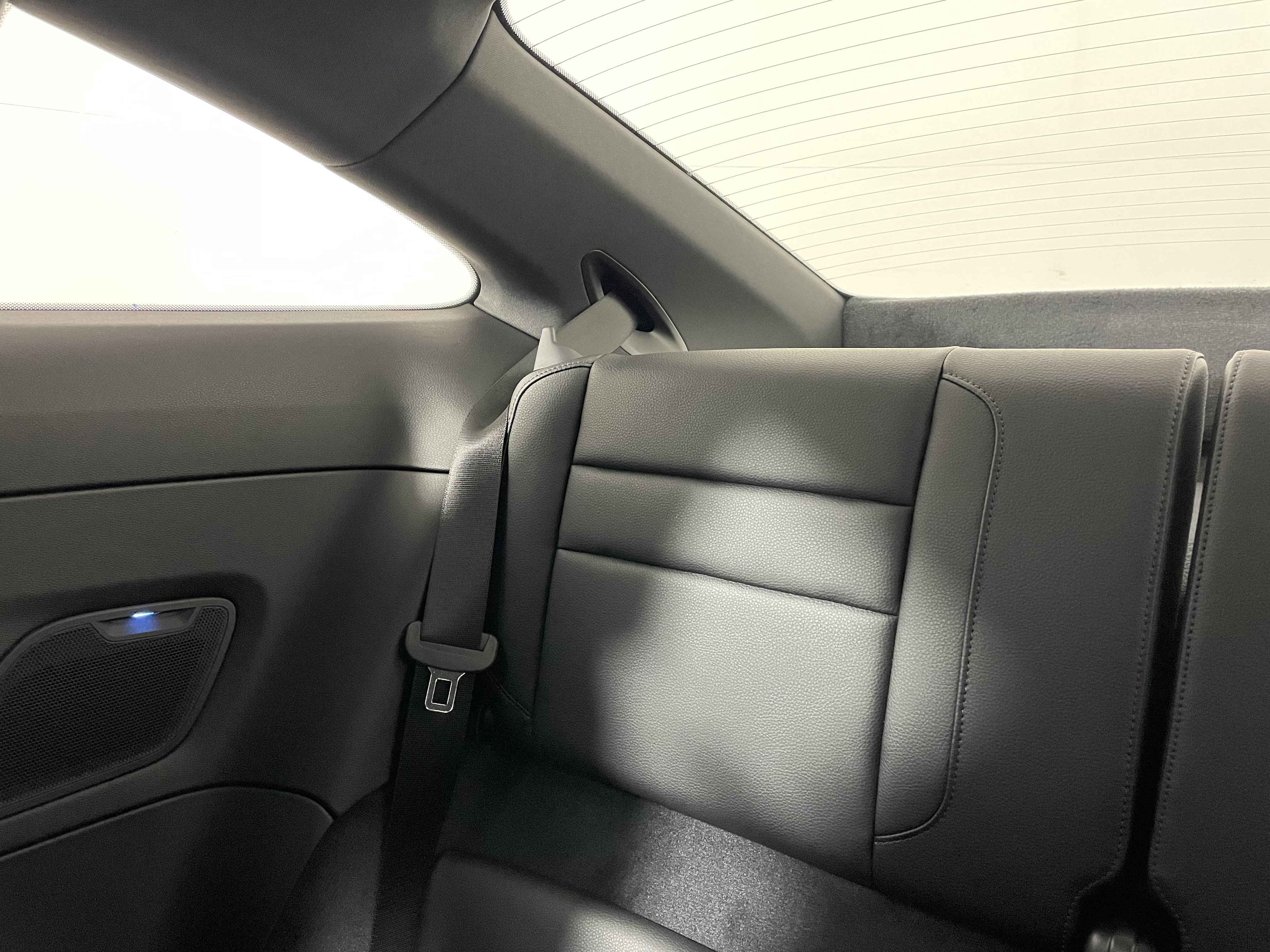 Used 2025 Porsche 911 Carrera image 15