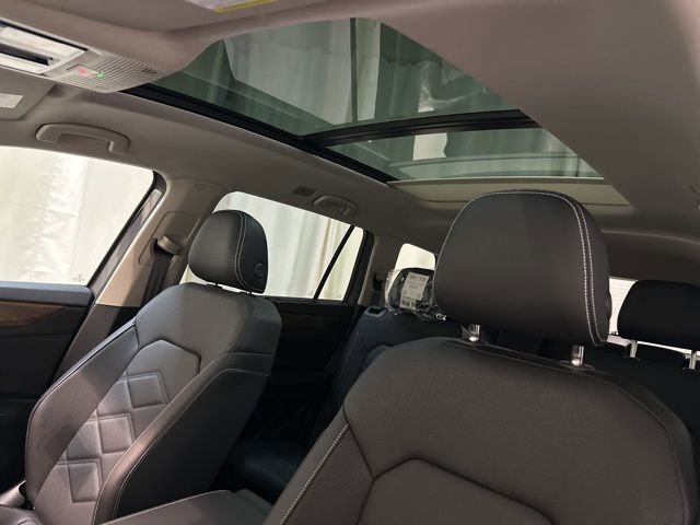 New 2026 Volkswagen Atlas SE image 26