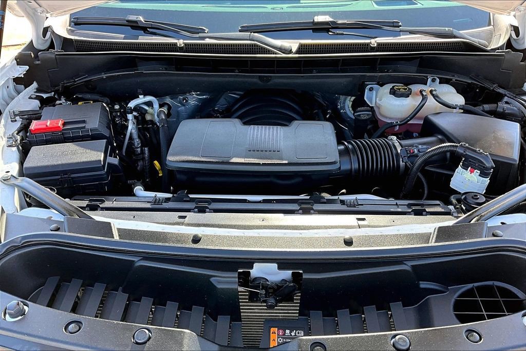 Used 2024 Cadillac Escalade Sport AWD/4WD image 9