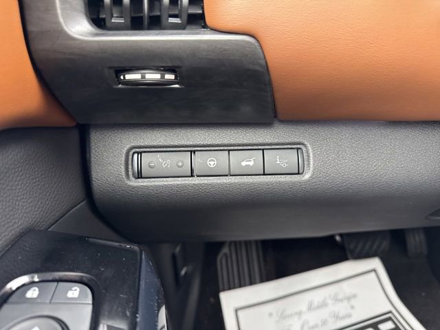 New 2026 Nissan Pathfinder Platinum AWD/4WD image 28