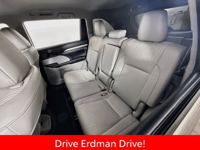 Certified 2018 Toyota Highlander Plus AWD/4WD image 8