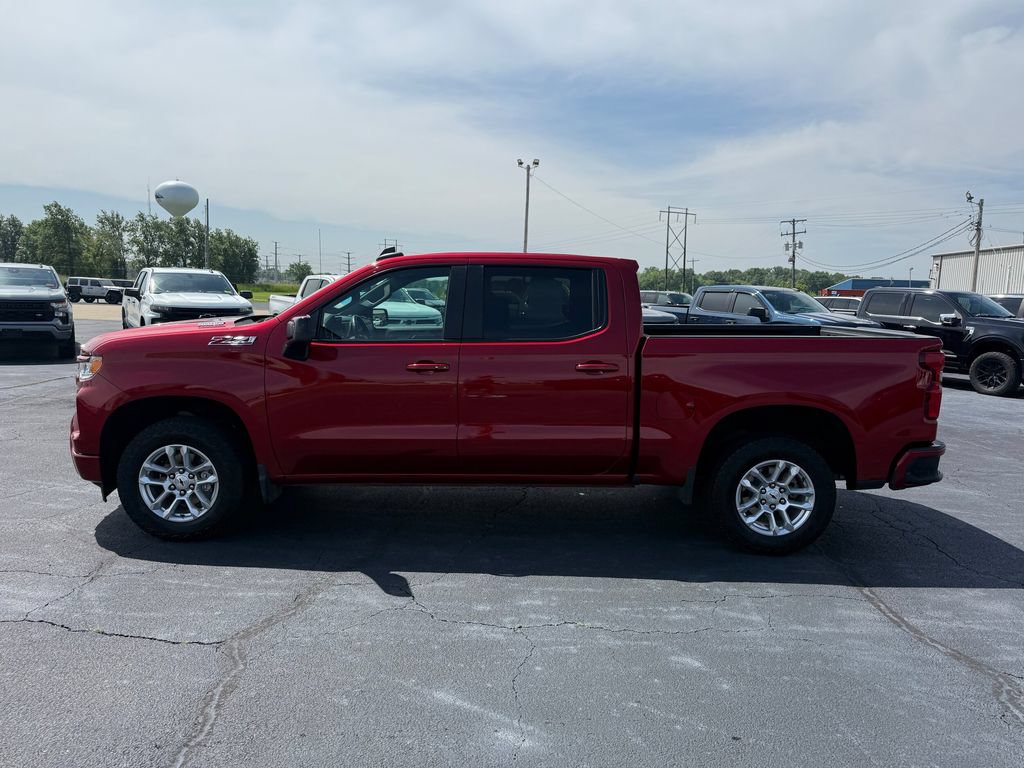 Used 2023 Chevrolet Silverado 1500 RST AWD/4WD image 38