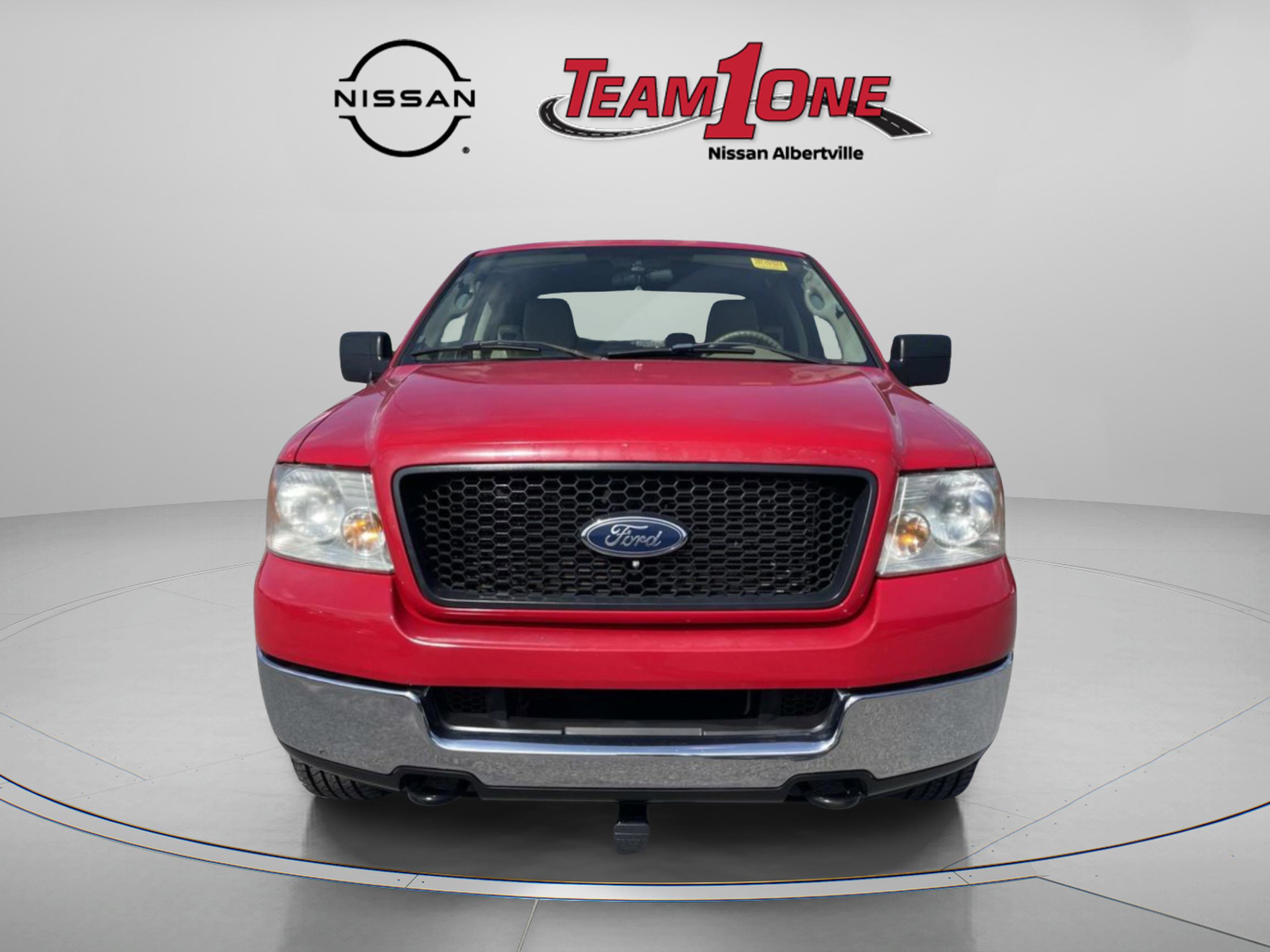 Used 2005 Ford F150 XLT AWD/4WD image 2