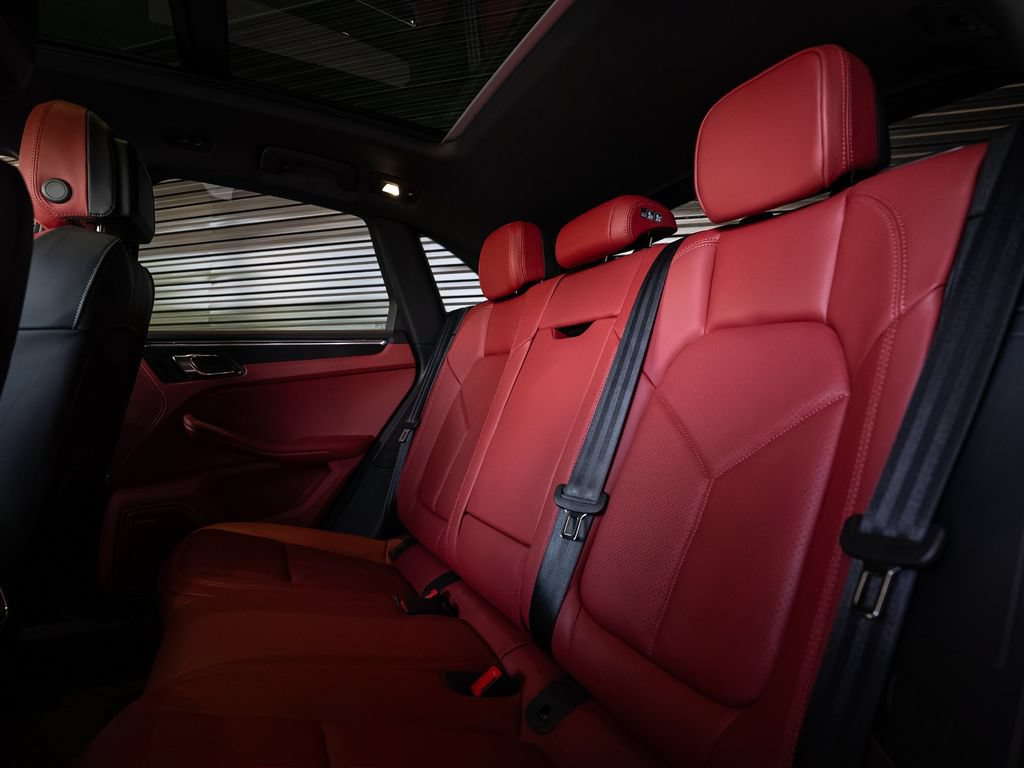 New 2026 Porsche Macan GTS AWD/4WD image 24