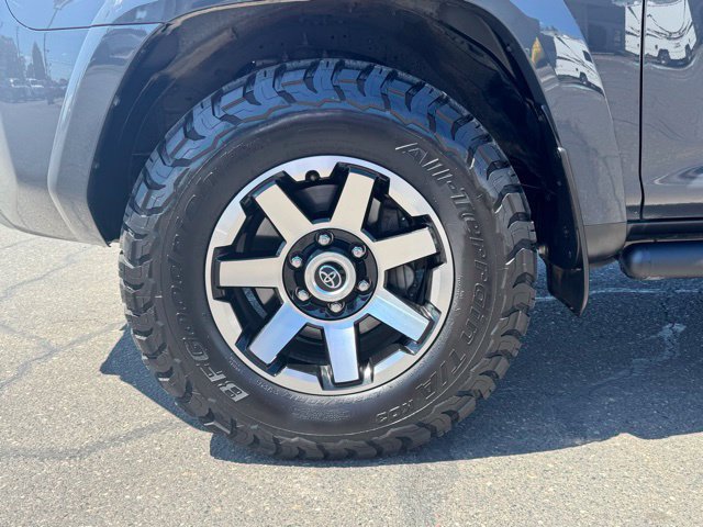 Used 2024 Toyota 4Runner TRD Off-Road Premium w/ Off Road Premium Plus Package AWD/4WD image 70