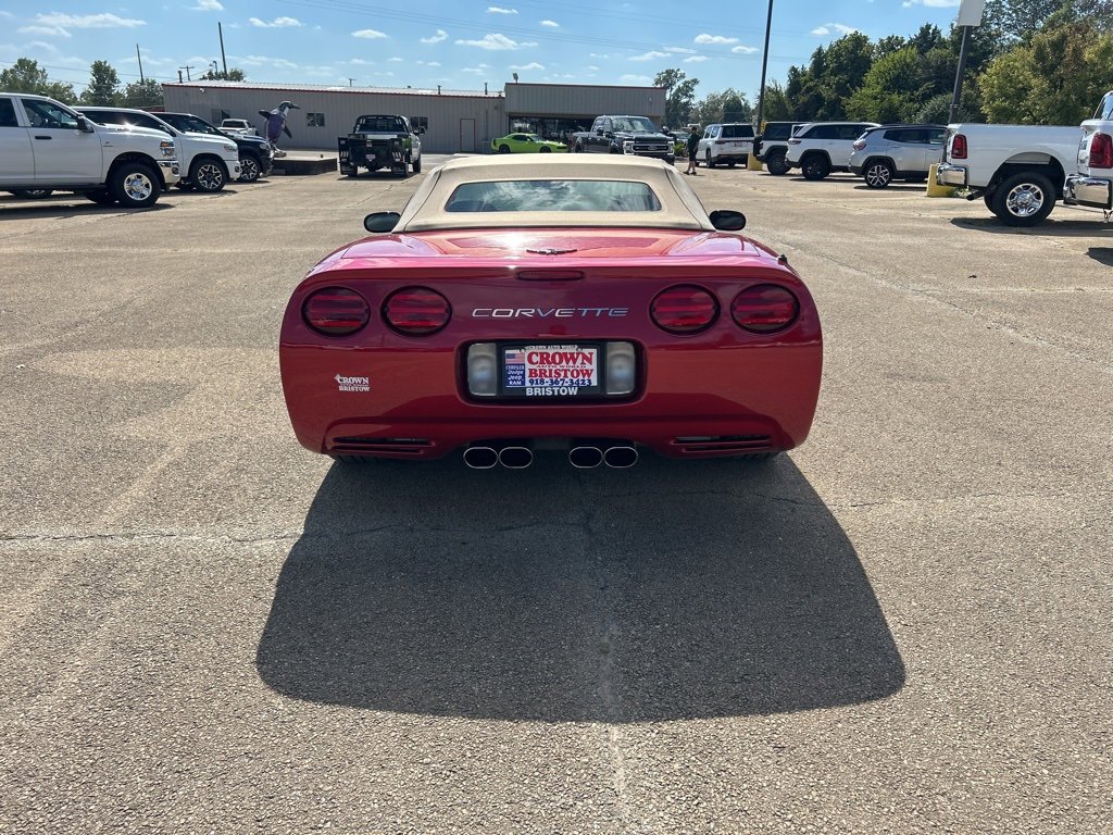 Used 2001 Chevrolet Corvette Convertible w/ Preferred Equipment Group2 image 4