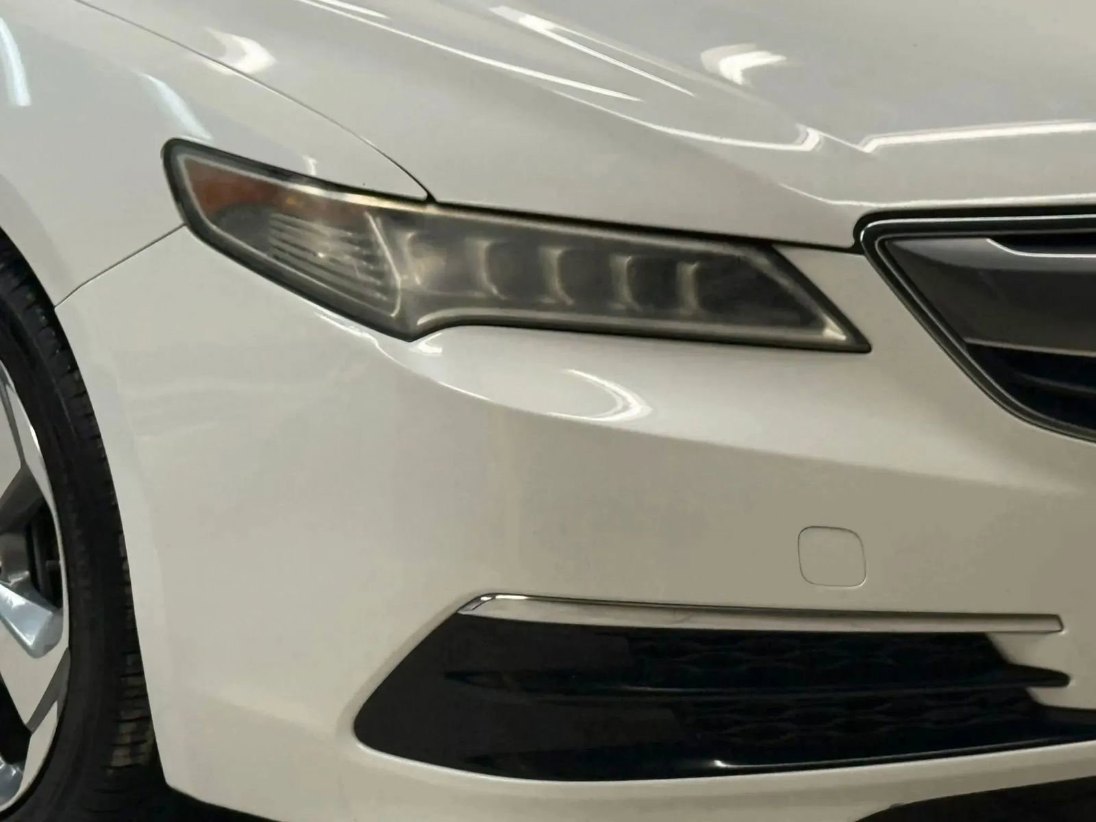 Used 2015 Acura TLX image 6